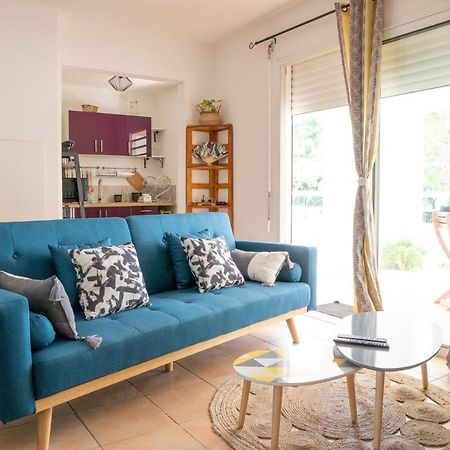 L'Ile Au Paon - Appartement T2 Avec Piscine Et Parking Les Abymes Dış mekan fotoğraf